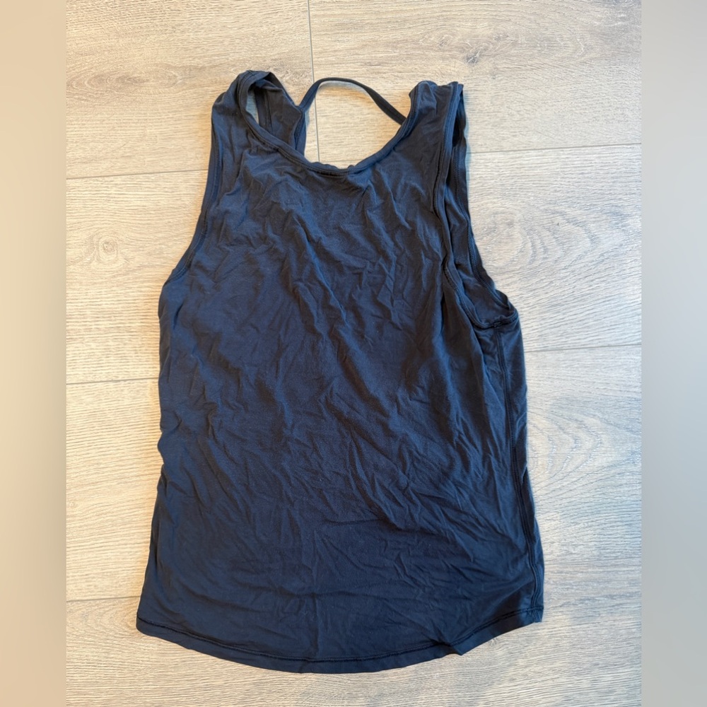 Black Lululemon open back tank